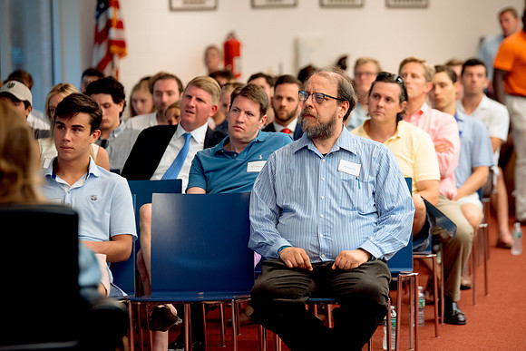 careercenter_levien_2018-07-19_hp_6387