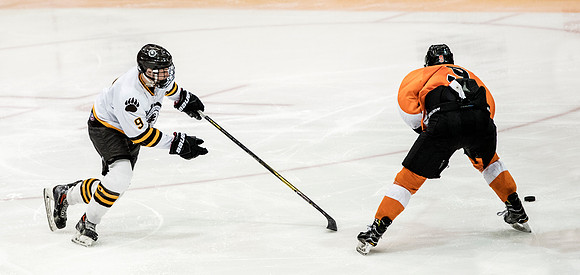 hockey_nepsac18_dburns_8148