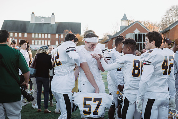 football_nepsac16_hp_3583