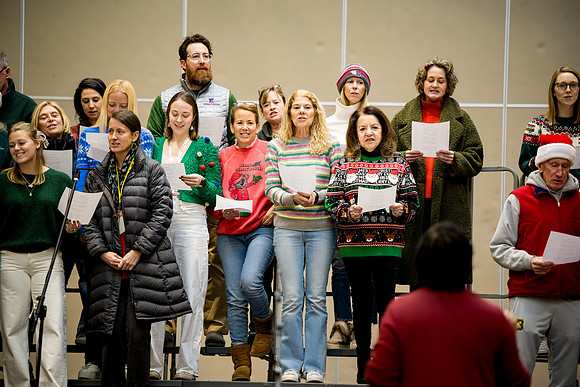 holiday_assembly24_ah_0215