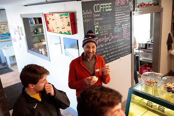 randolphvt1819_trip07_grnlightcafe_bdf_5536