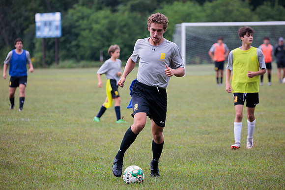 randolphvt2223_tripsoccerpre_scrimmage_bdf2_9147