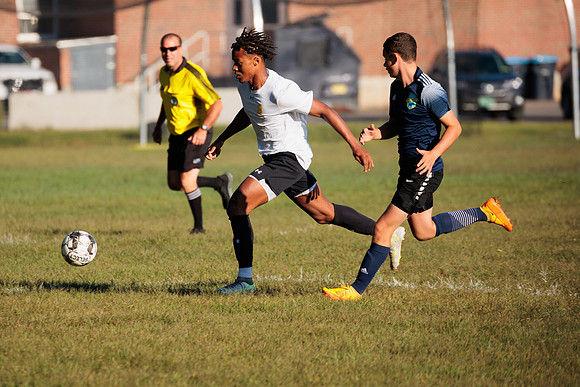 randolphvt2223_tripsoccerpre_game_bdf2_9870