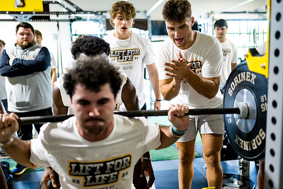football_2024-08-01_liftforlife_ah_0143