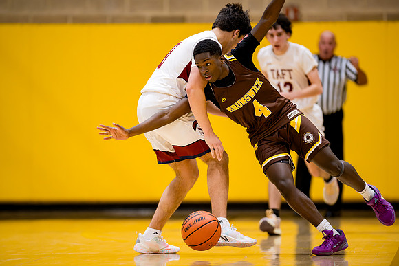 basketball_jv_2024-120-07_ah_0124