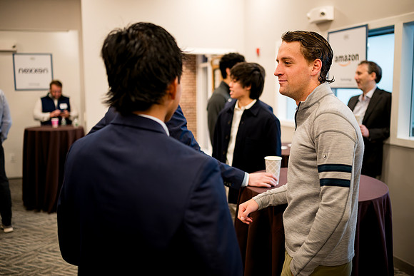 careercenter_tablenetworking24_ah_0087