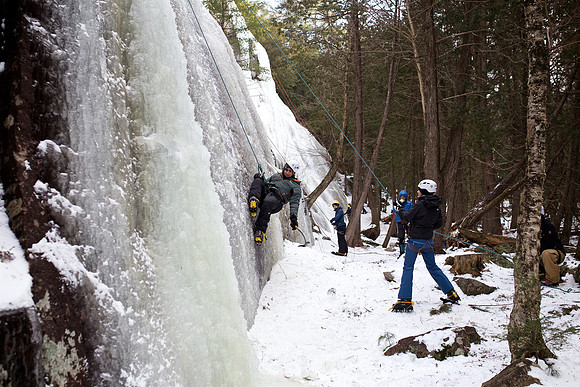 campdudley16_iceclimbing_bd_1750