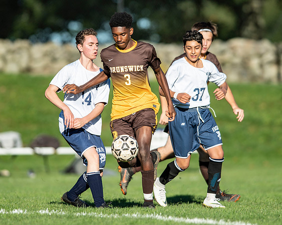 hc18_soccer_jv_dburns_3975