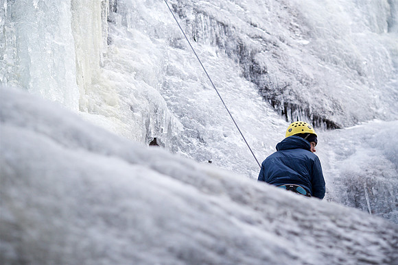 campdudley16_iceclimbing_bd_6351