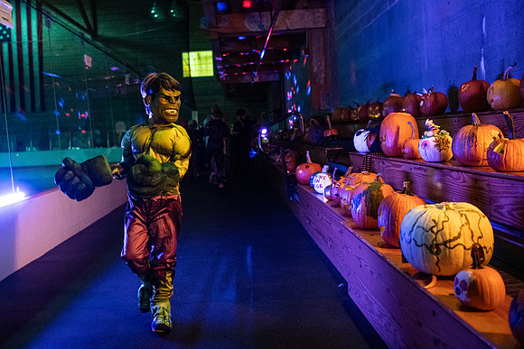pumpkinparade_psls_wkl_4112