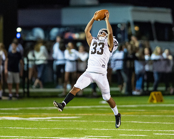 football_2018-09-14_dburns_9146