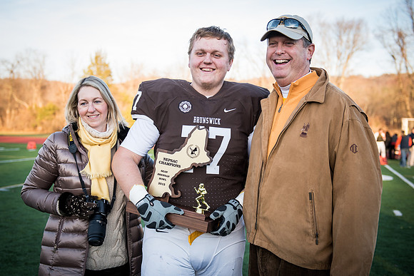 football_nepsac15_wkl_1146