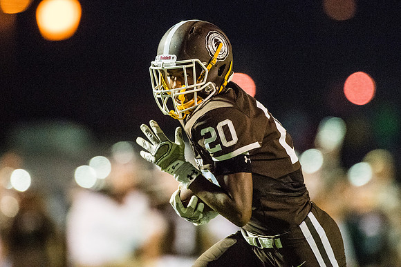 football_2016-09-24_dburns_0692