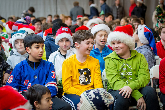 holiday_allschool16_jfess_6525