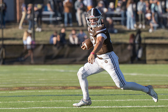 hc24_football_dburns1_6502