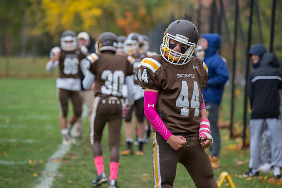 hc16_football_9s_mg_0384