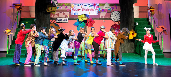 alicewonderland_dburns_a7651