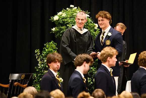 graduation25_diploma_wkl1_4790