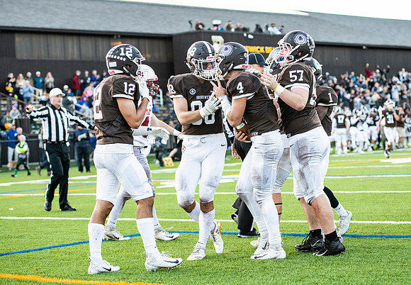 hc18_football_dburns_3296