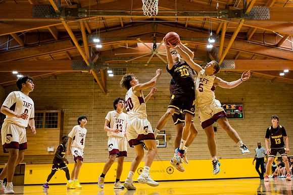 basketball_jv_2024-120-07_ah_0109
