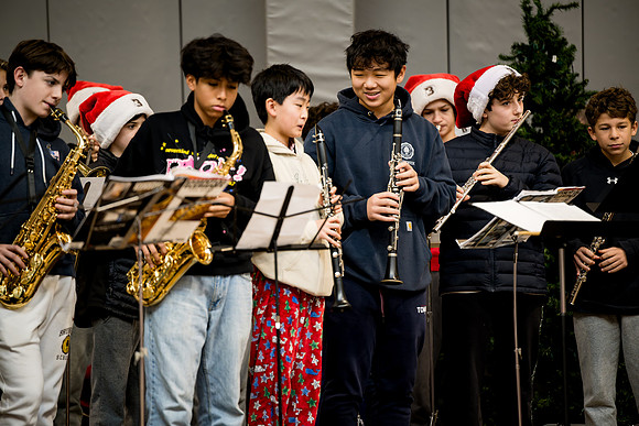 holiday_assembly24_ah_0256