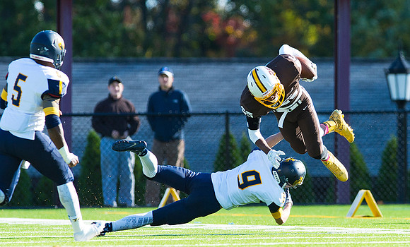 hc15_football_dburns_4019