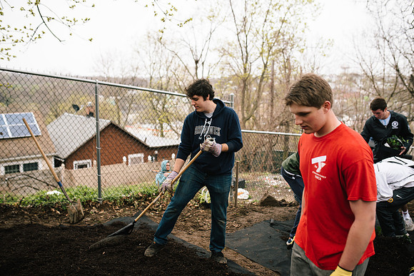 commserv18_habitat_ah_0041