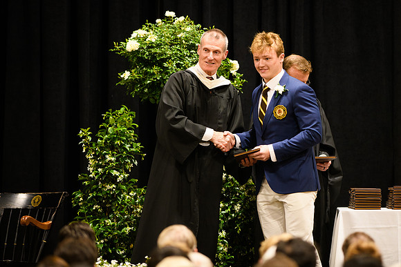 graduation25_diploma_wkl1_4957
