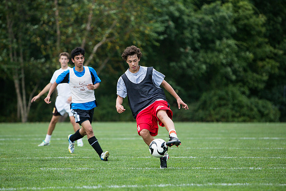 soccer_3rdswhite_jk_9464