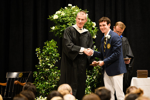 graduation25_diploma_wkl1_4929