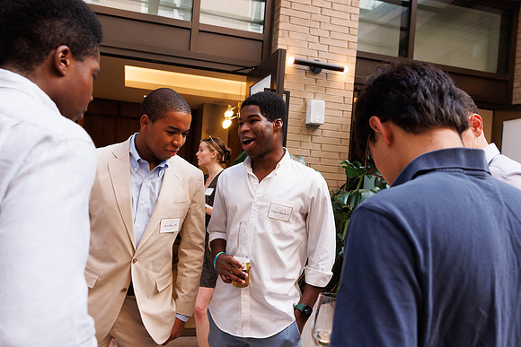 alumni_summersocial22_ss_3215