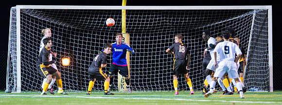 hc15_soccer_dburns_3022