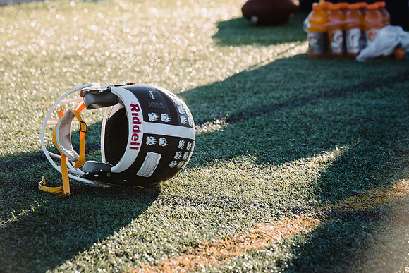 football_nepsac16_hp_3317