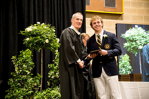 graduation25_diploma_ah_0707