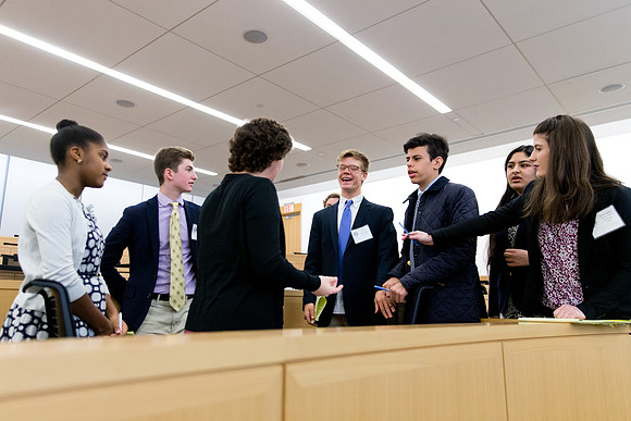modelun18_fordham_mkras_0108