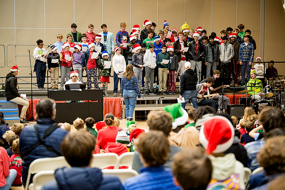 holiday_assembly24_ah_0284