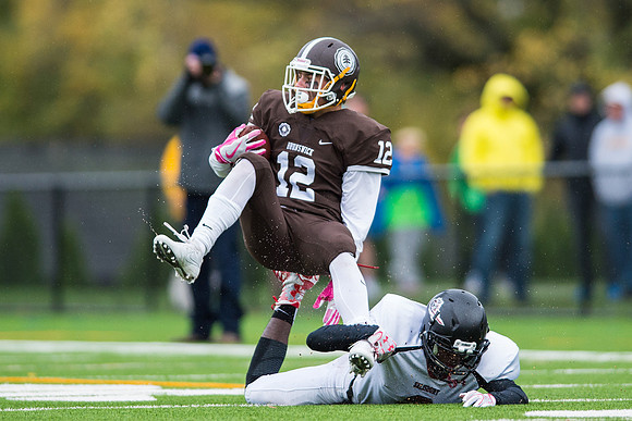 hc16_football_db_7991