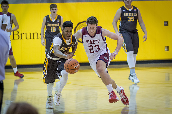 basketball_2016-11-30_jfess_9884