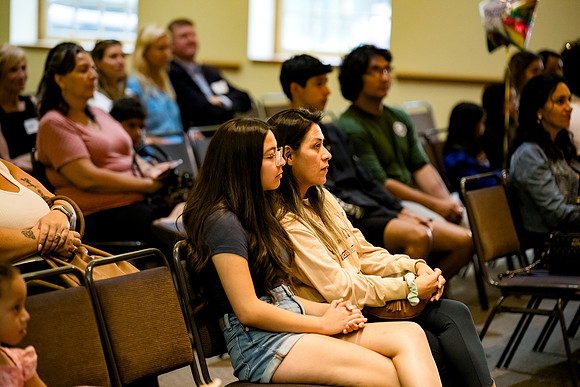 horizons_graduation23_ah_0027