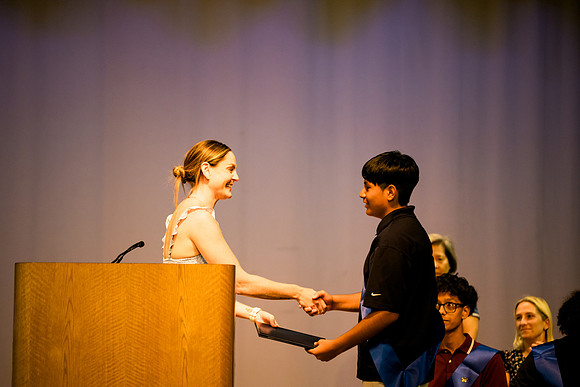 horizons_graduation23_ah_0056