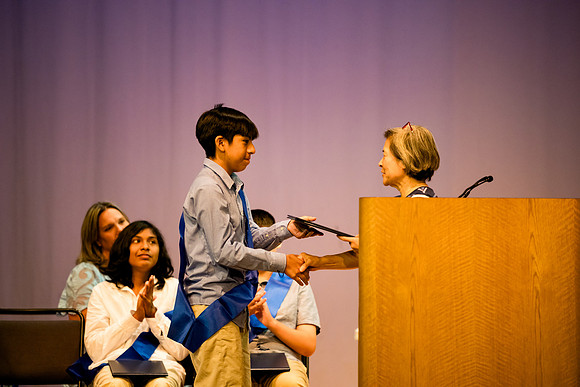 horizons_graduation23_ah_0064