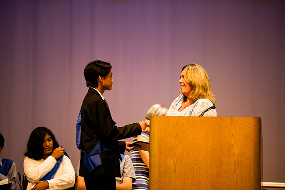 horizons_graduation23_ah_0066