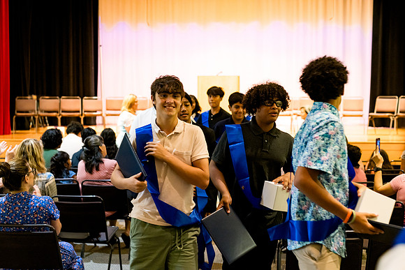 horizons_graduation23_ah_0071