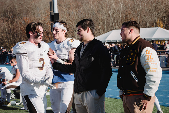 football_nepsac16_hp_2757