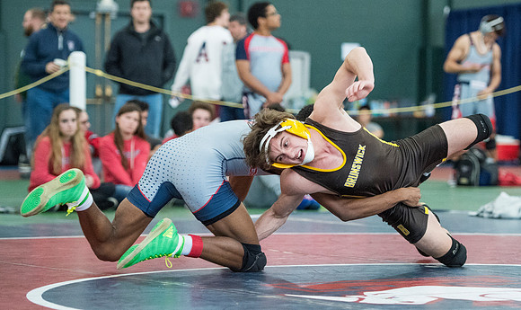 wrestling_wneiswa18_dburns_4144