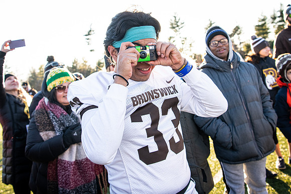 football_nepsac19_wkl8_2043