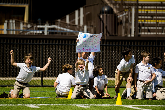 gr4faculty_soccer23_ah_0004