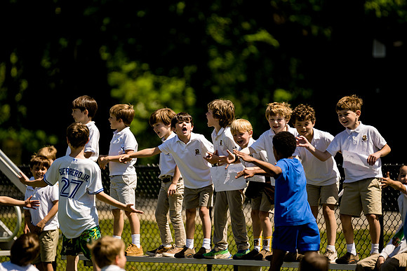 gr4faculty_soccer23_ah_0037
