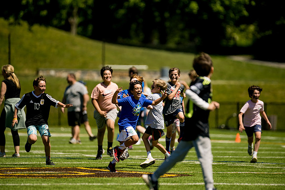 gr4faculty_soccer23_ah_0047