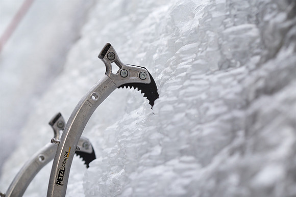 campdudley16_iceclimbing_bd_6128